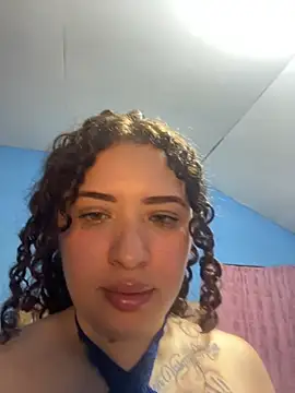 Snapshot of tefyrodri chatting on 05-16-26, 12:40 tefyrodri online show from 05-16-26, 12:40