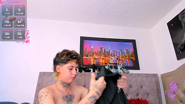 Taylor Rossy online show from 05-20-26, 07:31