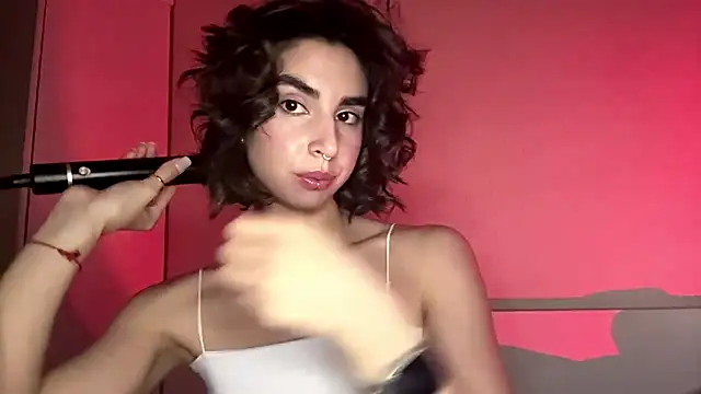 JessiaRuezga online show from 05-23-26, 01:37