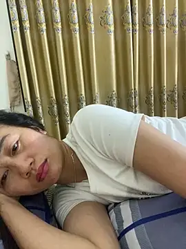 Linda-babyy online show from 05-18-26, 04:35