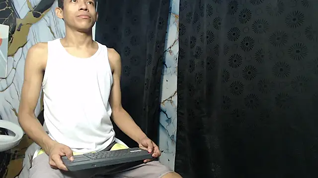 RONALDA HOT26 online show from 05-21-26, 07:48