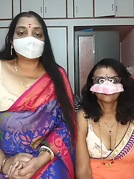 Snapshot of Kannada_telugu_lesbians chatting on 05-28-26, 08:11 Kannada telugu lesbians online show from 05-28-26, 08:11