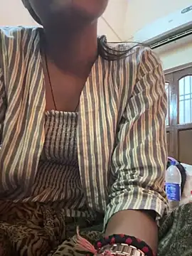 payalstudent4 online show from 05-30-26, 08:33