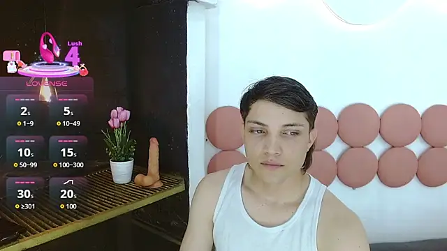 MaxxLouis online show from 05-21-26, 07:21