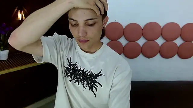 MaxxLouis online show from 05-29-26, 07:23