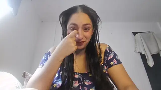 Pamela sa online show from 07-04-26, 06:36