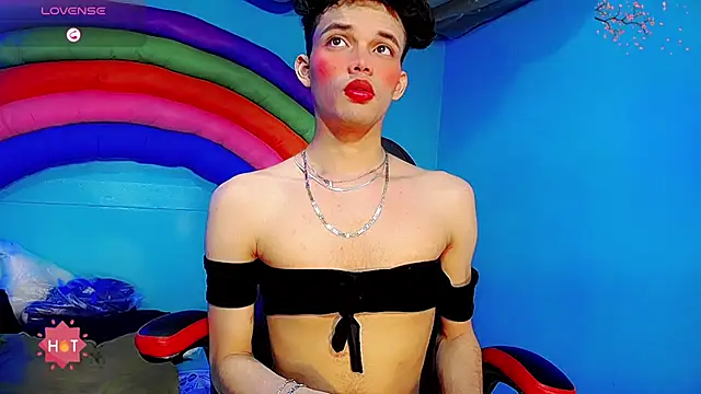 Isabella Kirk  online show from 05-28-26, 11:07