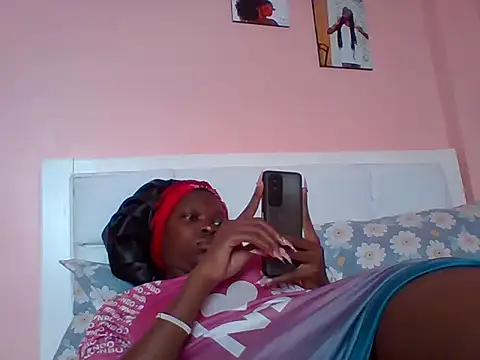 shantell 1 online show from 06-07-26, 09:35
