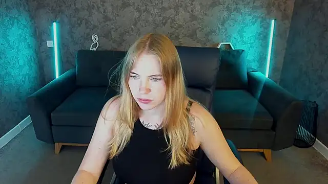 NikkyReyyy online show from 05-21-26, 05:36