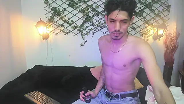 iamfabri online show from 05-20-26, 04:51