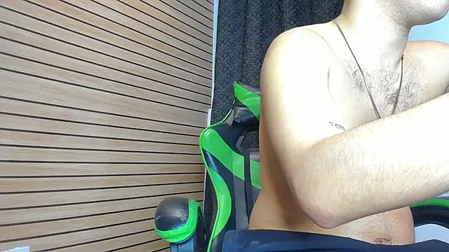 Brandoncrew online show from 05-20-26, 06:08
