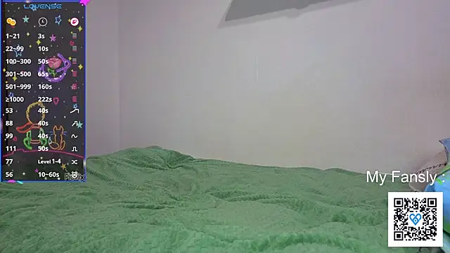 Emilya201 online show from 06-29-26, 10:54