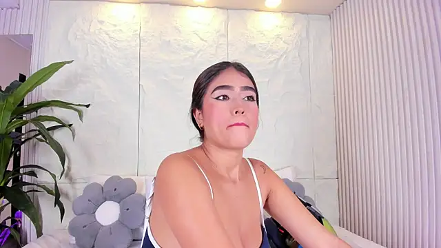 Dulce Vict online show from 05-30-26, 04:09