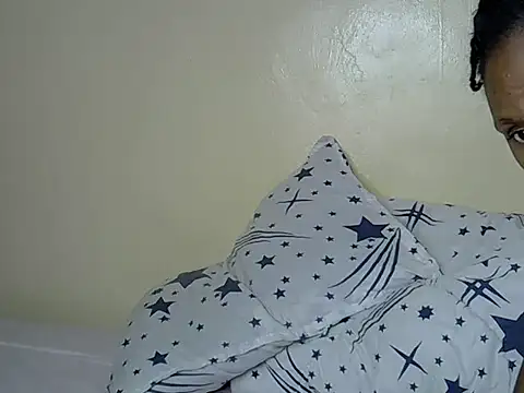 Missxynn online show from 05-26-26, 06:04