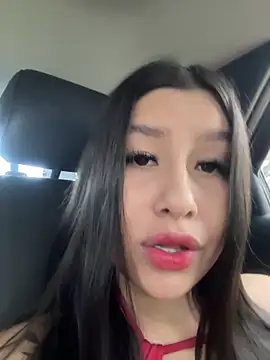 Luisa Madrid online show from 05-17-26, 05:31
