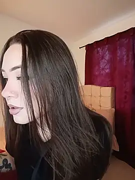 paariiss  online show from 05-28-26, 10:07