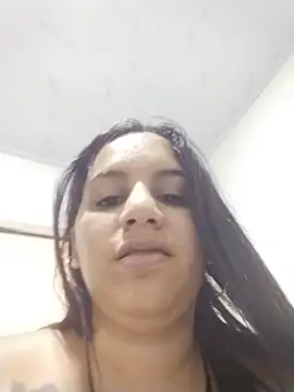 Snapshot of tifanny27 chatting on 06-05-26, 06:57 tifanny27 online show from 06-05-26, 06:57