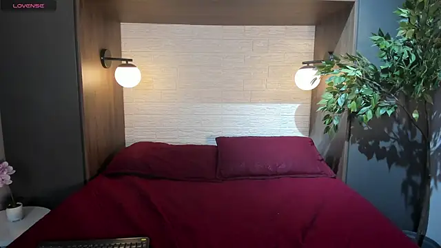 Brunodeluca  online show from 07-11-26, 07:38