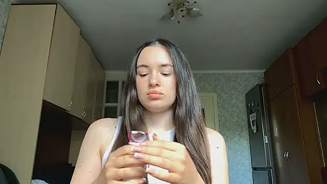 CarolineRu online show from 05-28-26, 11:40