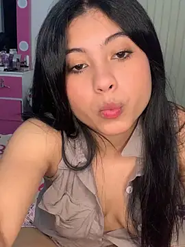 Snapshot of Paula-sinz chatting on 05-23-26, 10:25 Paula-sinz online show from 05-23-26, 10:25
