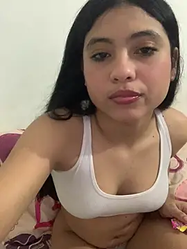 Snapshot of Paula-sinz chatting on 05-25-26, 11:33 Paula-sinz online show from 05-25-26, 11:33