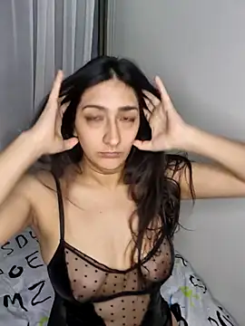 MaiaExotic online show from 07-16-26, 11:22