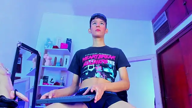 my temptation Dante hot online show from 05-15-26, 08:16