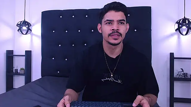 Dannesh  online show from 05-20-26, 03:24