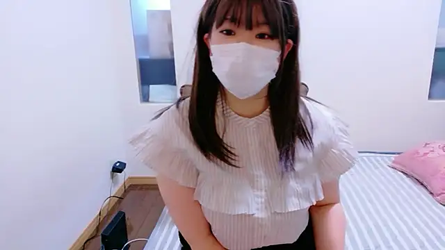Snapshot of Mafuyu_0x0 chatting on 06-22-26, 06:32 Mafuyu 0x0 online show from 06-22-26, 06:32