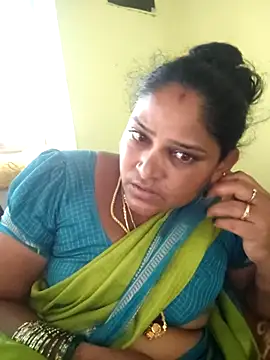 Snapshot of mynatamil143 chatting on 06-15-26, 06:15 mynatamil143 online show from 06-15-26, 06:15