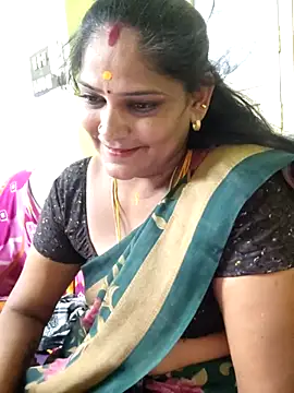 Snapshot of mynatamil143 chatting on 06-17-26, 08:21 mynatamil143 online show from 06-17-26, 08:21