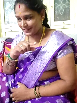Snapshot of mynatamil143 chatting on 06-18-26, 02:32 mynatamil143 online show from 06-18-26, 02:32