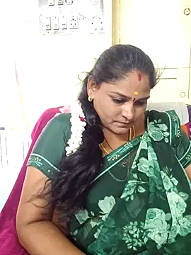 Snapshot of mynatamil143 chatting on 06-23-26, 11:41 mynatamil143 online show from 06-23-26, 11:41