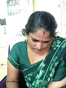 Snapshot of mynatamil143 chatting on 07-08-26, 08:19 mynatamil143 online show from 07-08-26, 08:19