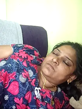 Snapshot of mynatamil143 chatting on 07-27-26, 08:49 mynatamil143 online show from 07-27-26, 08:49