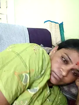 Snapshot of mynatamil143 chatting on 07-28-26, 08:52 mynatamil143 online show from 07-28-26, 08:52