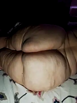 MegaAssMature online show from 05-27-26, 01:24