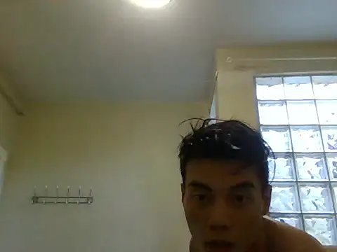 Snapshot of Allen8707 chatting on 06-03-26, 01:19 Allen8707 online show from 06-03-26, 01:19
