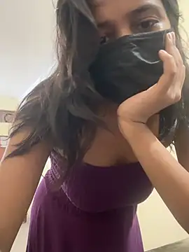 Snapshot of Poonam-Ray chatting on 07-28-26, 05:03 Poonam-Ray online show from 07-28-26, 05:03
