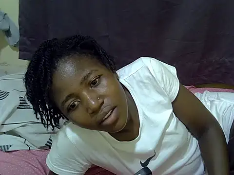 Sweet-tatiana online show from 07-26-26, 06:37