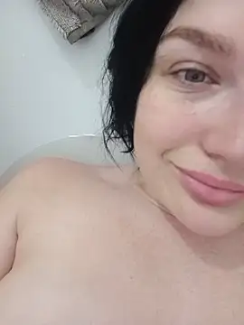 SeductiveSirenX online show from 05-18-26, 10:26