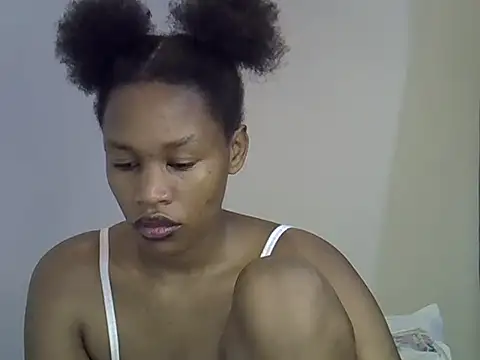 ANGEL MIA23 online show from 05-28-26, 01:58