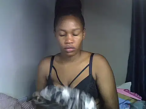 ANGEL MIA23 online show from 06-16-26, 10:01
