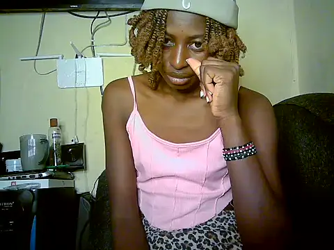 Therry-heart online show from 06-20-26, 04:04