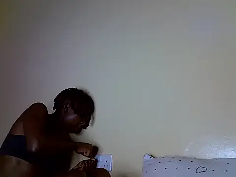 kiki8390 online show from 05-31-26, 09:49