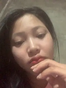 hinami-lo online show from 05-20-26, 07:14