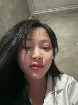 hinami-lo online show from 05-27-26, 02:47