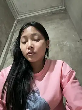 hinami-lo online show from 06-02-26, 01:35