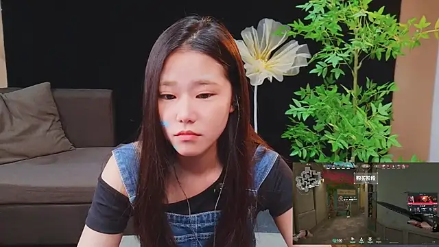 Snapshot of yu598188 chatting on 05-22-26, 05:03 yu598188 online show from 05-22-26, 05:03