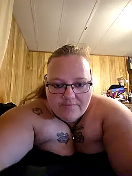 Snapshot of subbybabygirl696985 chatting on 05-21-26, 07:10 subbybabygirl696985 online show from 05-21-26, 07:10